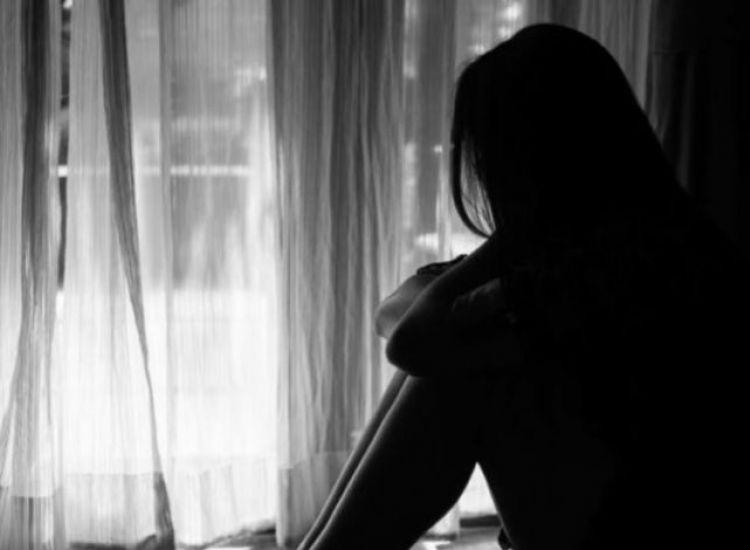 16χρονη κατήγγειλε βιασμό από 23χρονο που γνωρίστηκαν μέσω facebook