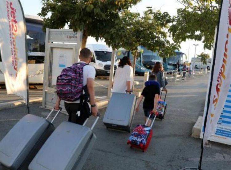 Πόσοι τουρίστες ήρθαν Κύπρο φέτος τον Ιούλιο