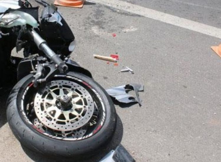 Τραγωδία: Νεκρός ο 35χρονος μοτοσικλετιστής που συγκρούστηκε με όχημα στην Αραδίππου
