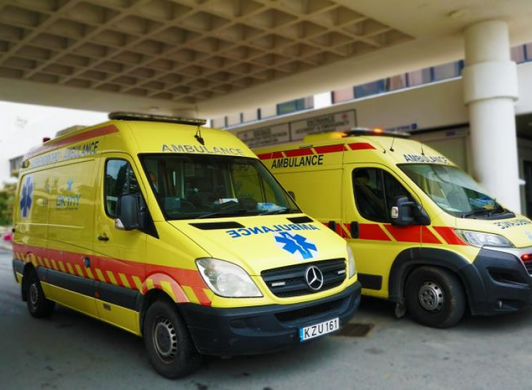Αγία Νάπα: Ταξί συγκρούστηκε με όχημα buggy στον αυτοκινητόδρομο - Στο νοσοκομείο ένα πρόσωπο