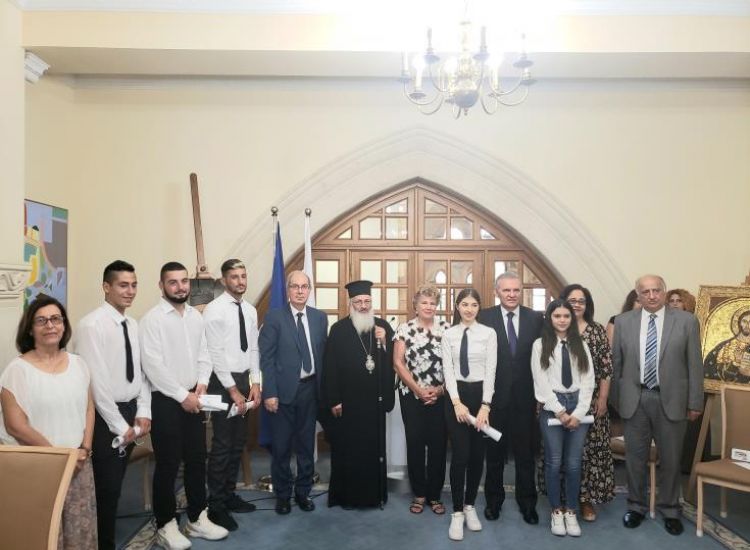 Τελετή αποφοίτησης για πέντε μαθητές του Γυμνασίου Ριζοκαρπάσου στο Προεδρικό Μέγαρο
