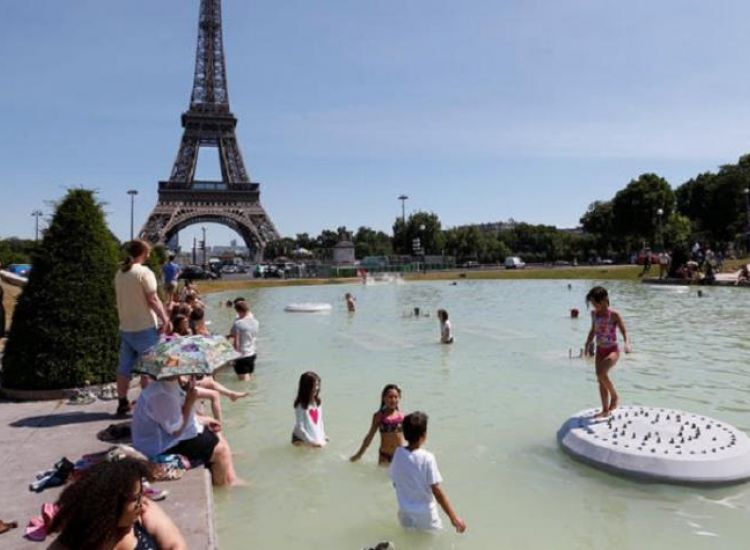 Ο καύσωνας στην Γαλλία στοίχησε την ζωή σε 1.500 ανθρώπους