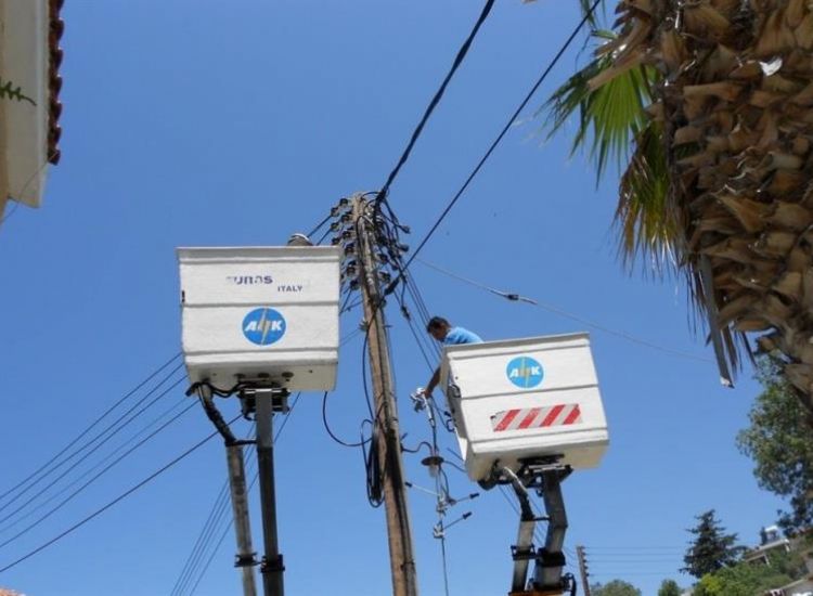 Χωρίς ηλεκτρικό ρεύμα δεκάδες περιοχές σε όλη την Κύπρο