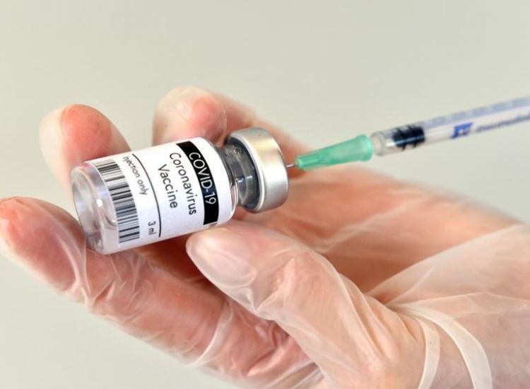Έρχονται άλλες 130.000 δόσεις εμβολίων εντός Μαρτίου