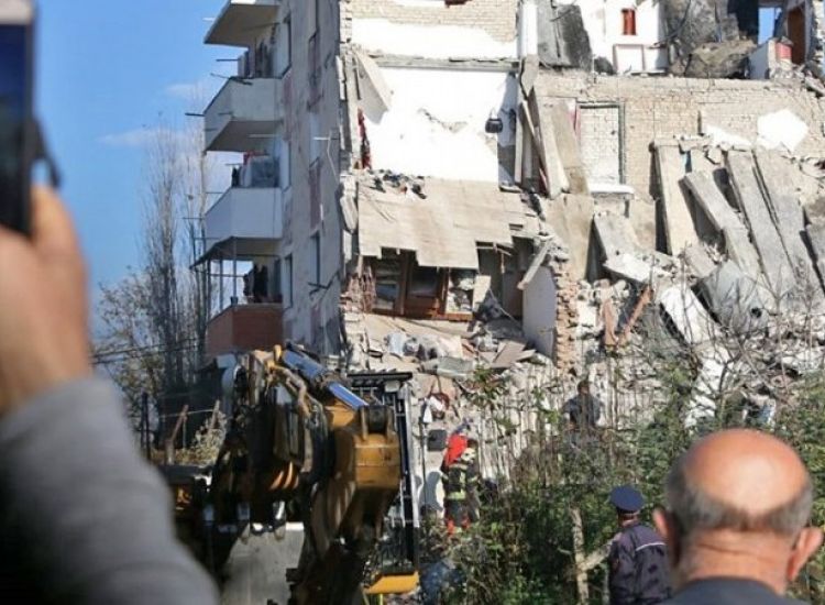 Αλβανία: Στους 18 οι νεκροί από τον σεισμό, σύμφωνα με νεότερο απολογισμό