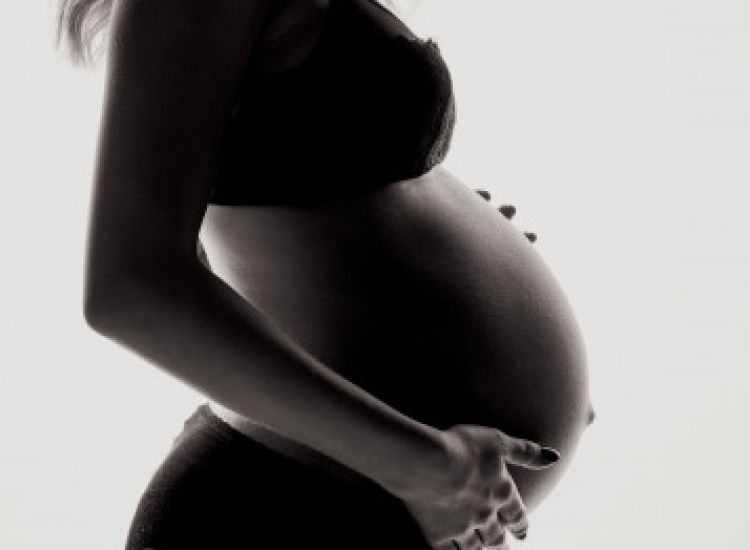Έγκυος 32χρονη Ελληνίδα με τη μέθοδο των «τριών γενετικών γονέων»
