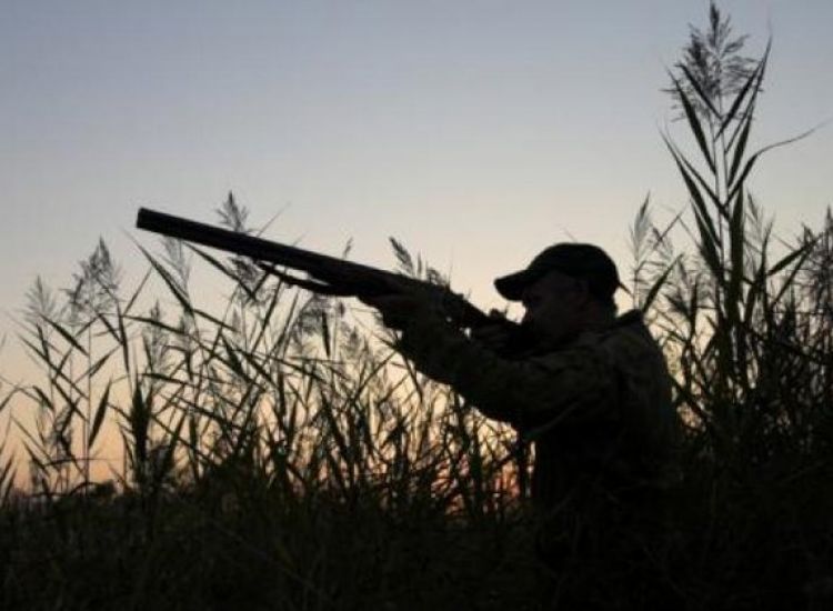 Οι κυνηγοί απέσυραν τις απειλές για νομικά μέτρα για την καμπάνια ενάντια στο κυνήγι