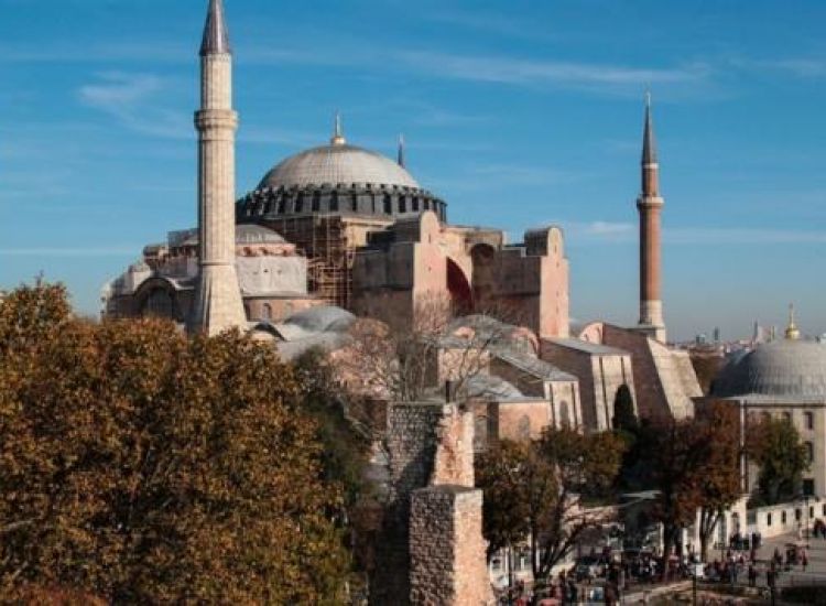 Αγία Σοφία: Ο Ερντογάν αποφασίζει για τη μετατροπή της σε τζαμί
