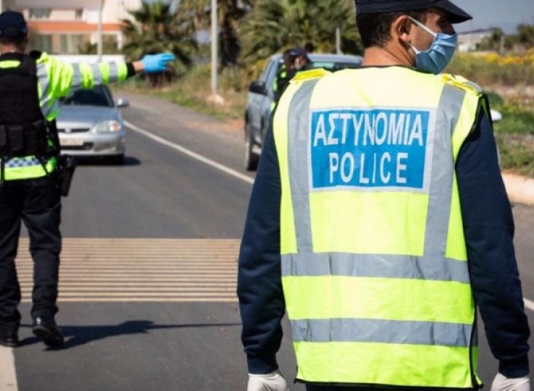 Αστυνομία: Εντατικοποιούνται οι έλεγχοι για εφαρμογή μέτρων κατά κορωνοϊού