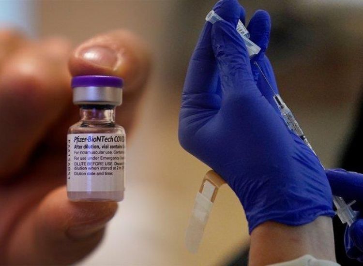Εμβόλιο Pfizer/BioNTech: Παρέχει προστασία τουλάχιστον για 6 μήνες μετά τη β' δόση