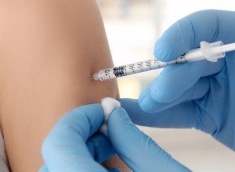 Αμμόχωστος: Έφτασε η 2η παρτίδα εμβολίων