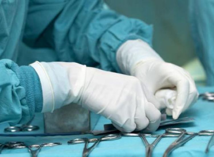 Σοκ στη Γαλλία: Παιδόφιλος χειρουργός είχε κακοποιήσει πάνω από 250 παιδιά