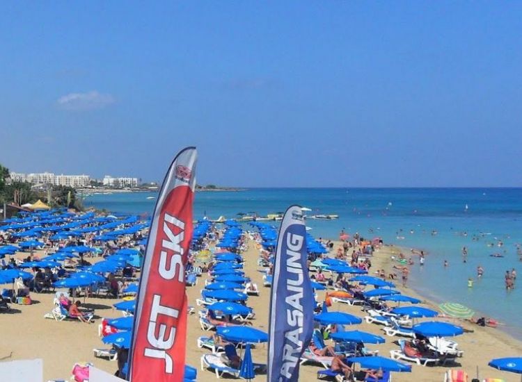 Ψάχνονται για καλοκαιρινές διακοπές οι Κύπριοι