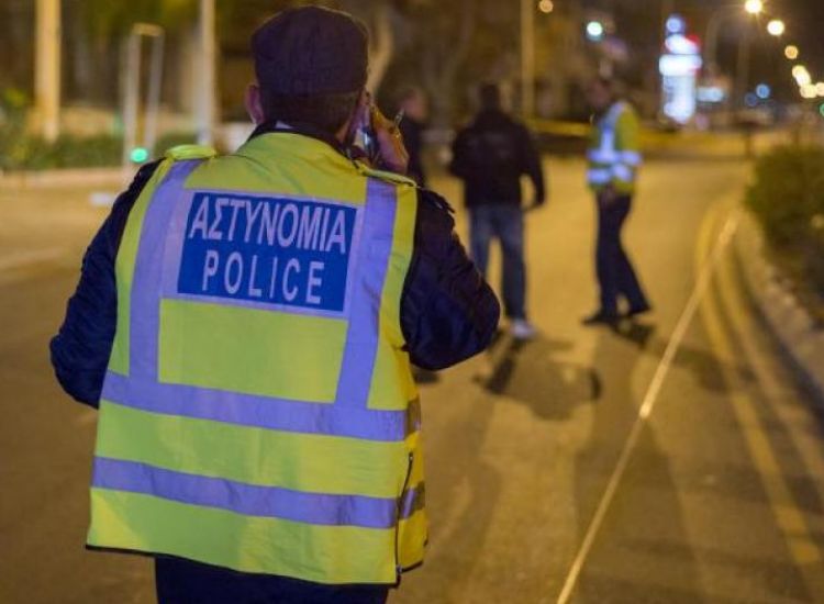 Κύπρος: Τραυμάτισε πεζό και εγκατέλειψε τη σκηνή, ψάχνουν τα ίχνη του οι Αρχές