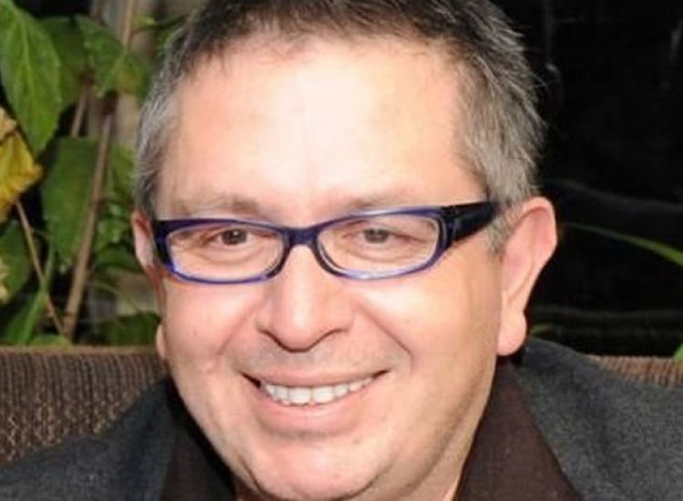 Απεβίωσε ο δημοσιογράφος Θέμος Αναστασιάδης σε ηλικία 61 ετών
