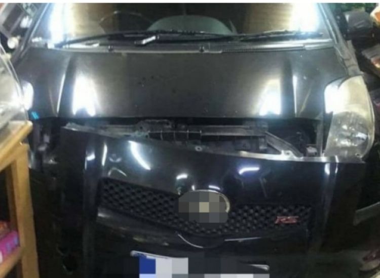 Ξυλοφάγου: Αυτοκίνητο καρφώθηκε σε φούρνο (photos)