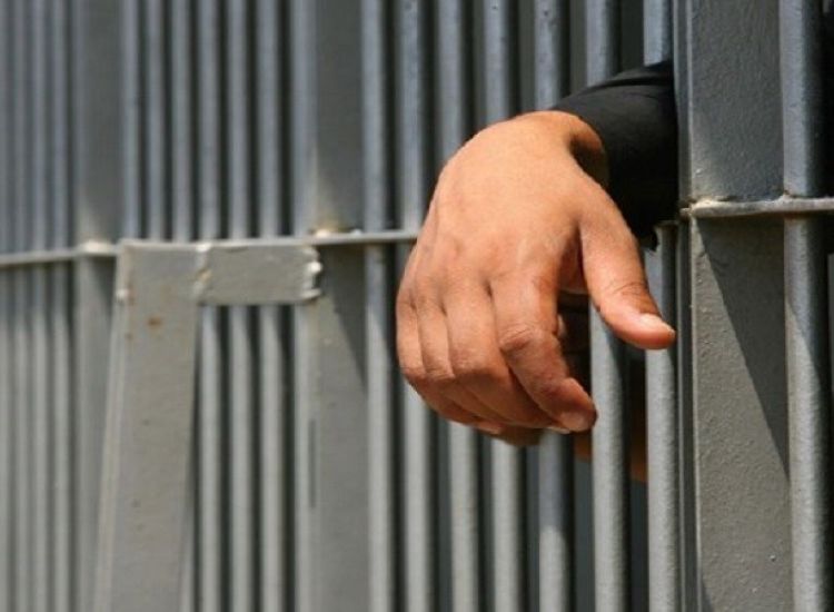 Υπό 3ημερη κράτηση ο 62χρονος - Φέρεται να επιχείρησε αποπλάνηση 14χρονης