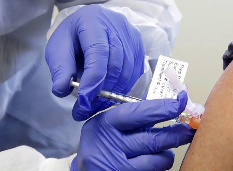 Καταστράφηκαν εμβόλια στη Βρετανία - Αναβλήθηκε ο εμβολιασμός