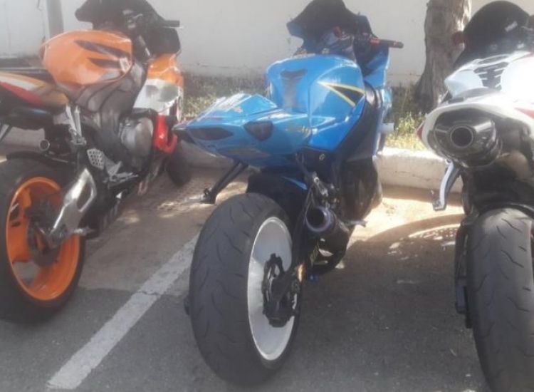 Επ. Αμμοχώστου: Κατασχέθηκαν μοτοσικλέτες που δεν είχαν ούτε άδεια κυκλοφορίας ούτε ασφάλεια