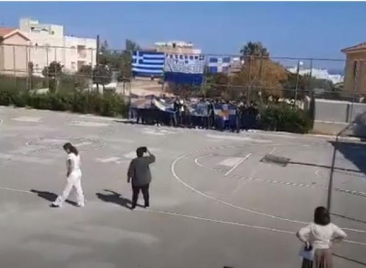 Λύκειο Παραλιμνίου: Φώναξαν για την Αμμόχωστο οι μαθητές (video)