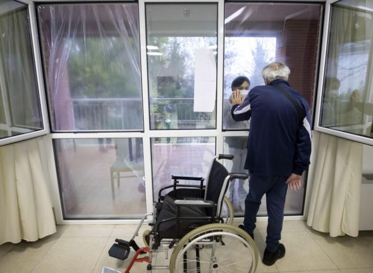 Σωτήρα: Δεν υποβλήθηκε σε test ο 80χρονος ασθενής κορωνοϊού που "έσβησε" την Πρωτοχρονιά