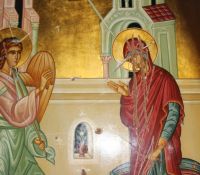 Ξυλοφάγου: Γυναίκα μπήκε σε εκκλησάκι δήθεν για να προσευχηθεί και… κατέστρεψε τις εικόνες της Παναγίας