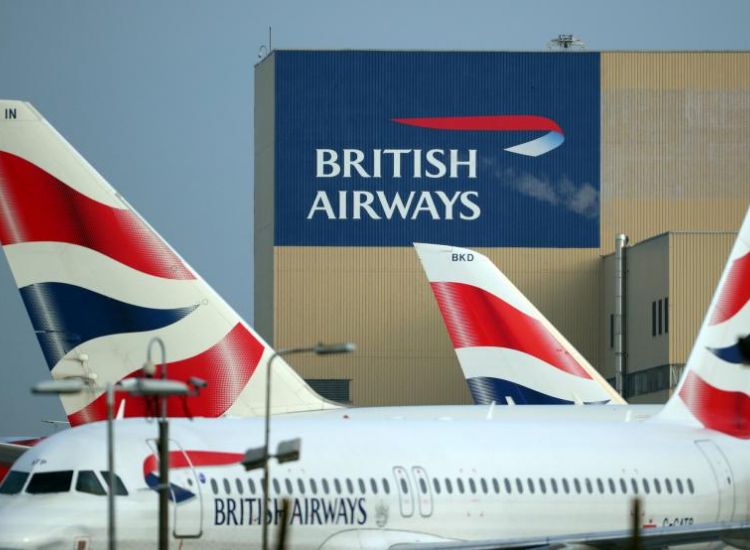 Βρετανία: Αεροπορικές εταιρίες πάνε στα δικαστήρια την κυβέρνηση