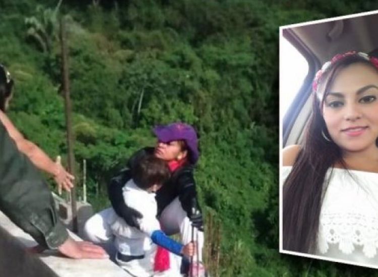 Απίστευτη τραγωδία: Αυτοκτόνησε μαζί με τον 10χρονο γιο της, επειδή έμειναν άστεγοι (pics & vids)
