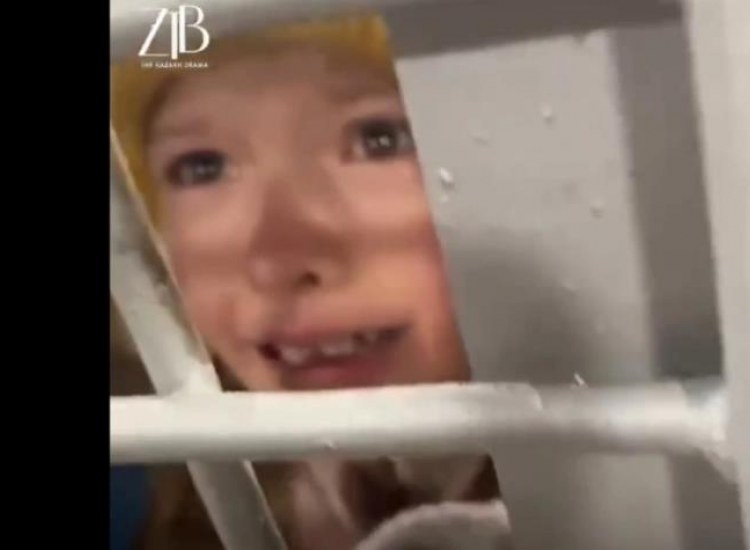 Οι ρωσικές αρχές συνέλαβαν παιδιά και τα έσυραν σε κελιά και κλούβες